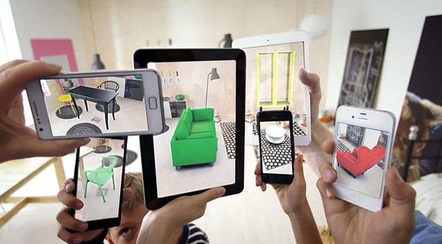 The Future of Mobile Phones | 6 Top Untold Changers by 2030 2 Augmented Reality