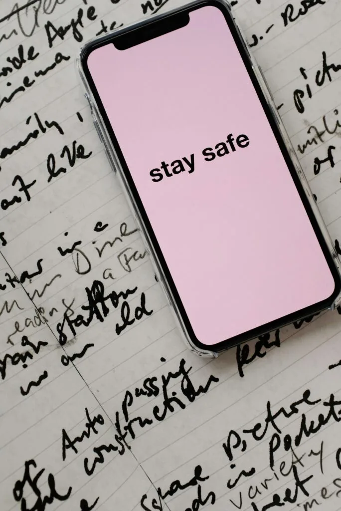 mobile phone stay safe